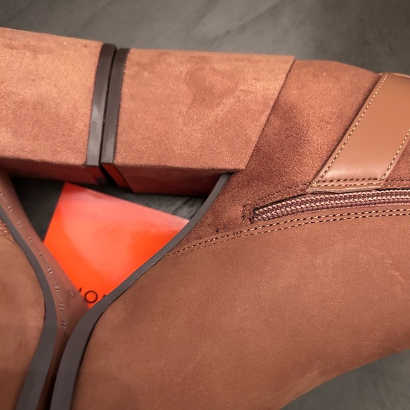 VIONIC Tenley Women's Mid Shaft Ankle Boot - Picture 13 of 13